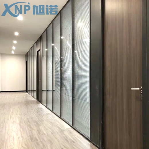 铝型材屏风隔断.jpg 铝型材屏风隔断.jpg