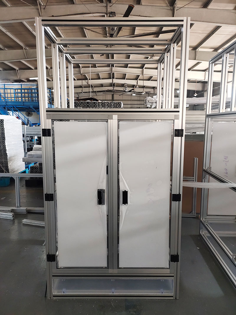 IMG_20231118_091642.jpg 铝型材机柜